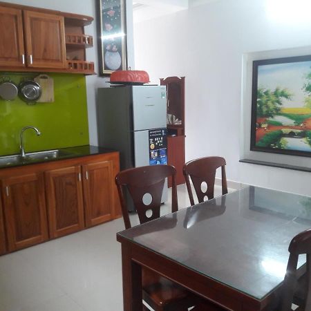Loc Khang Homestay Хоян Екстер'єр фото