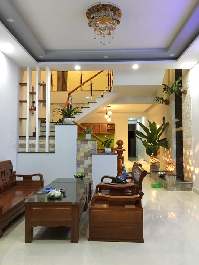 Loc Khang Homestay Хоян Екстер'єр фото